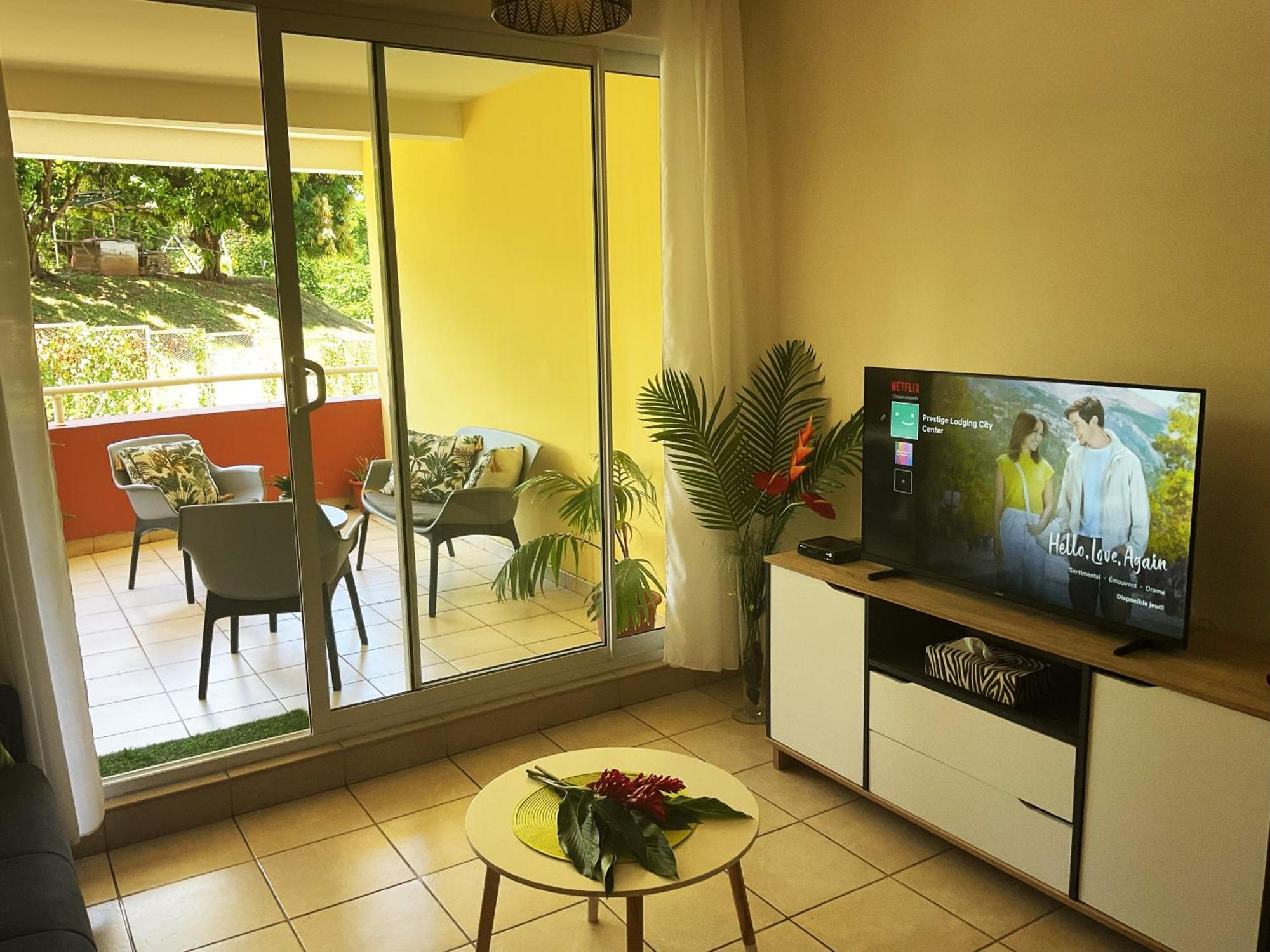 Prestige Lodging City Center ปาเปเอเต ภายนอก รูปภาพ